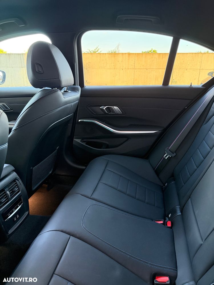 BMW 3 Series 2023 — imagine 20