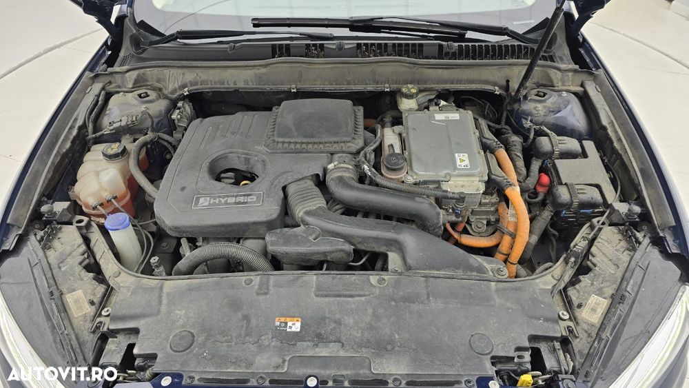 Ford Mondeo 2.0 HEV Titanium - 24