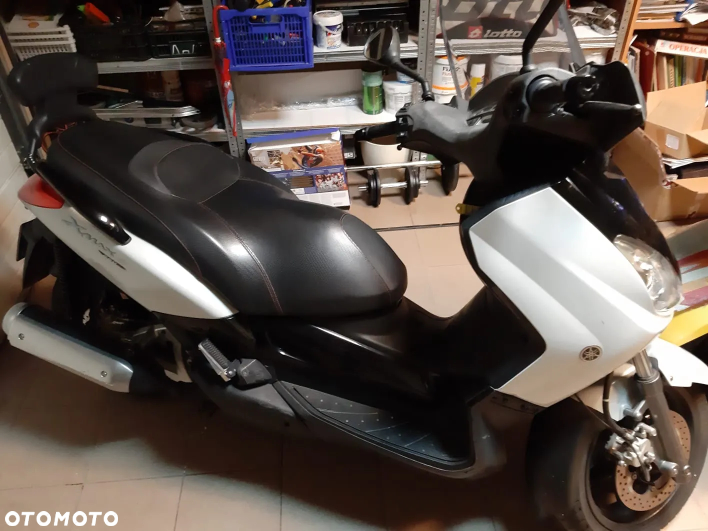 Yamaha X-max - 10