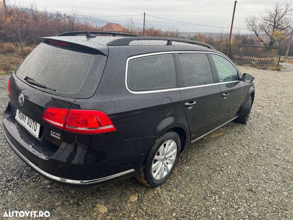 Volkswagen Passat Variant 2.0 Blue TDI DSG SCR Comfortline - 5
