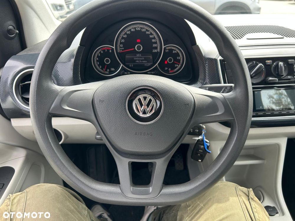 Volkswagen up! join - 25