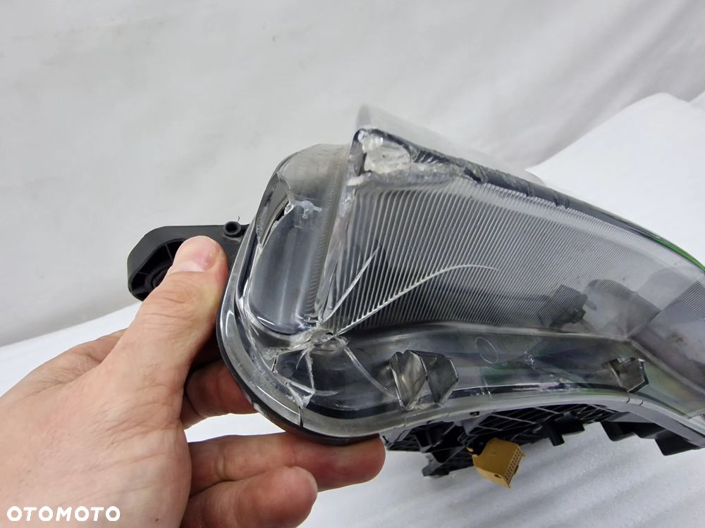 SKODA SUPERB III 3 3V 15- BI-XENON LEWY LEWA LAMPA PRZEDNIA PRZÓD , NR 3V1941015A , NR AUKCJI LL355 - 10