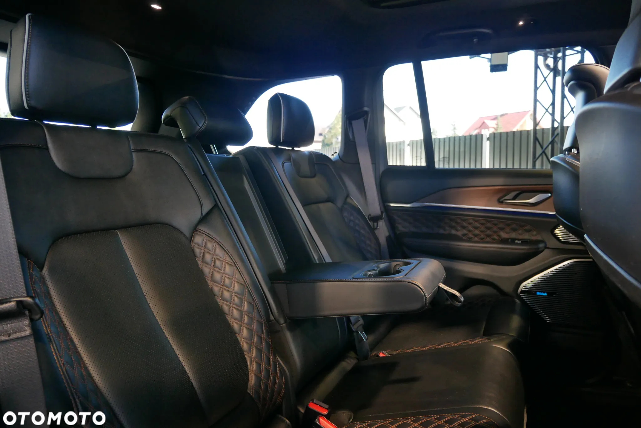 Jeep Grand Cherokee - 15