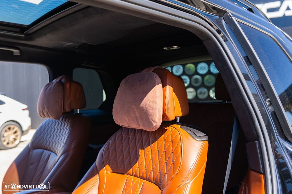 BMW X7 M50d - 16