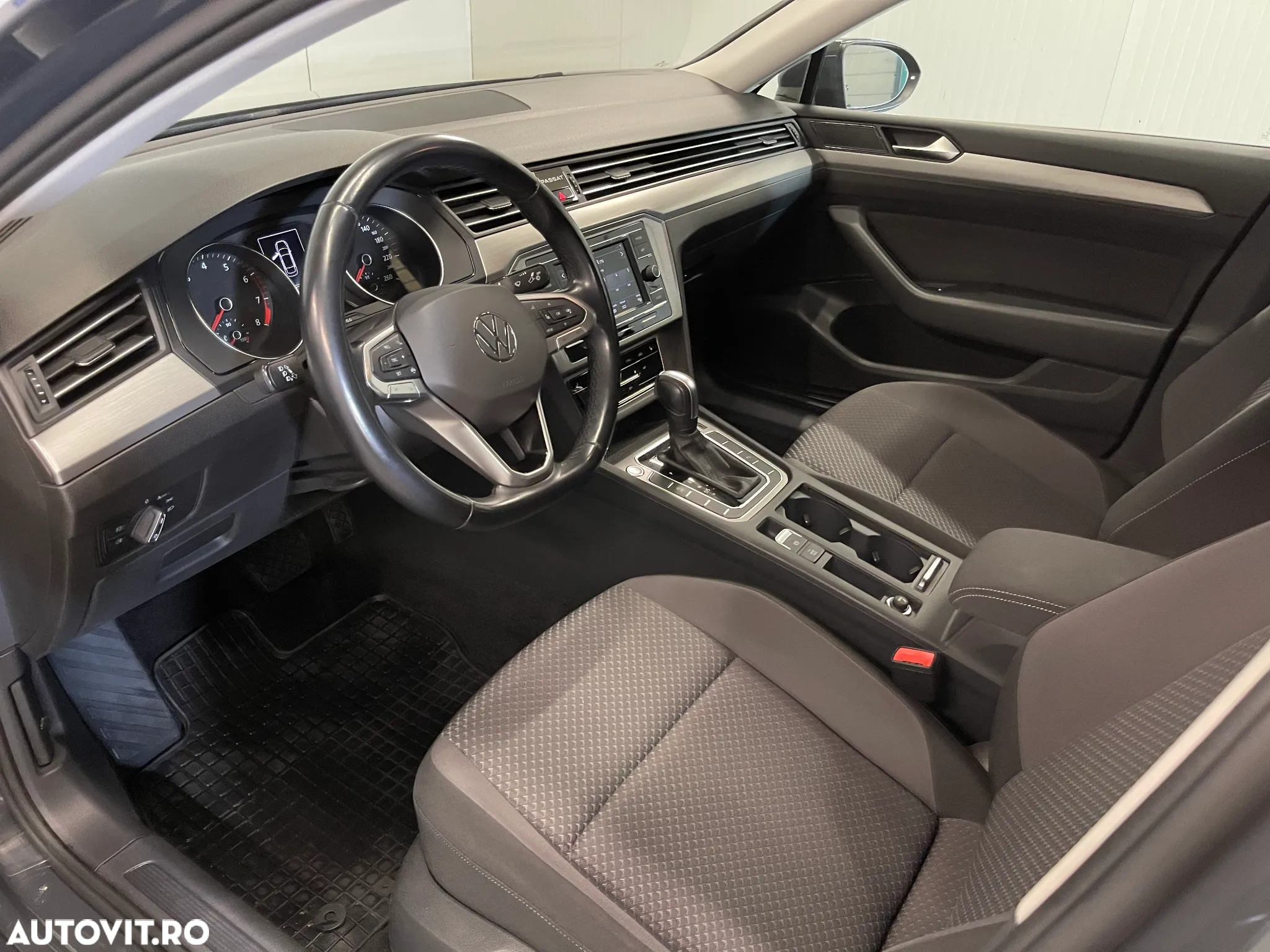 Volkswagen Passat 1.5 TSI ACT DSG Comfortline - 5