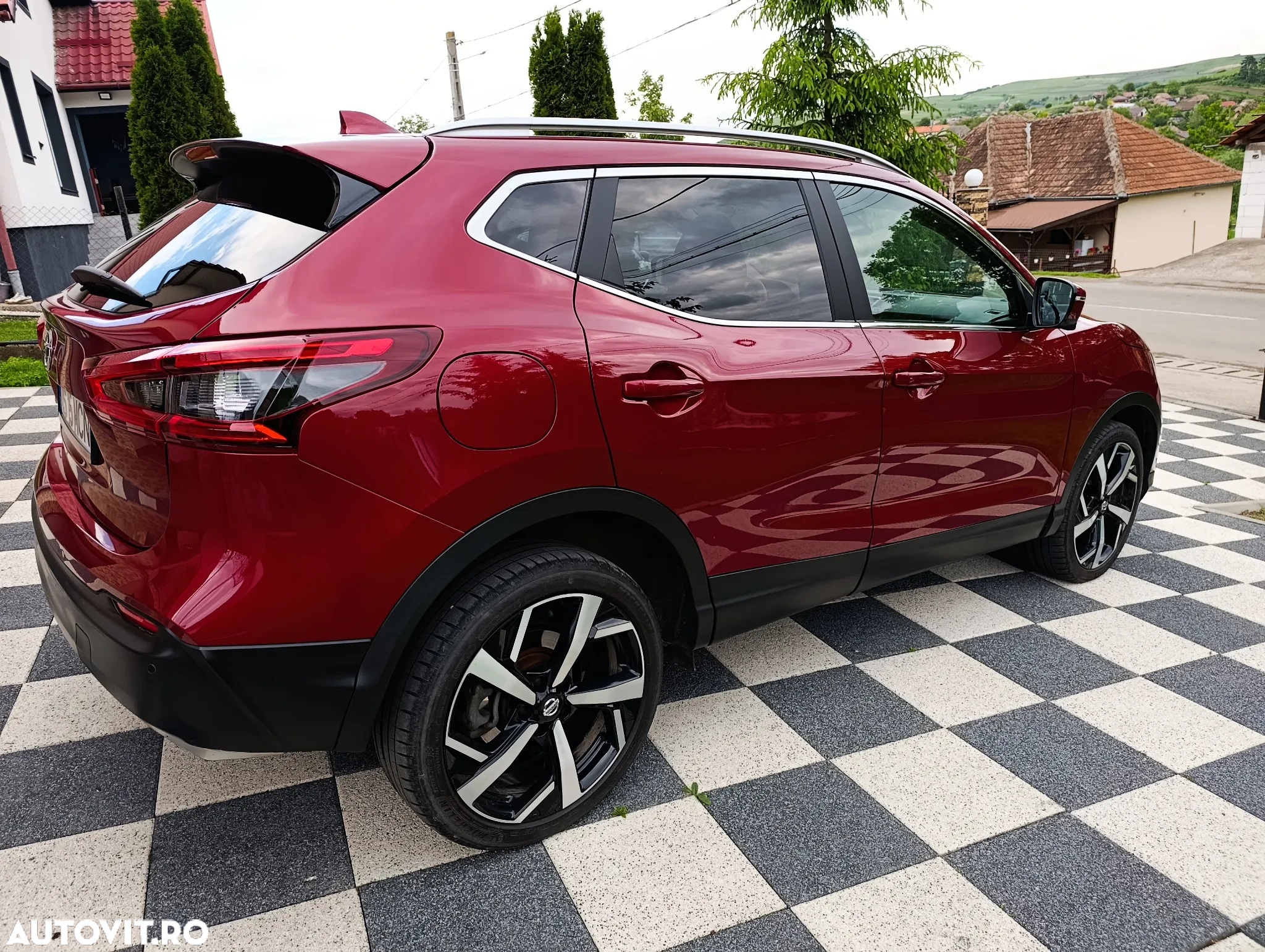 Nissan Qashqai 1.7D 150CP ALL MODE 4X4-I Tekna - 5