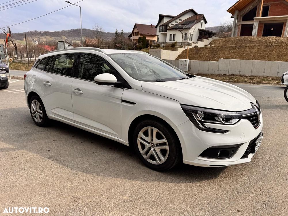 Renault Megane 1.5 dCi Expression - 6