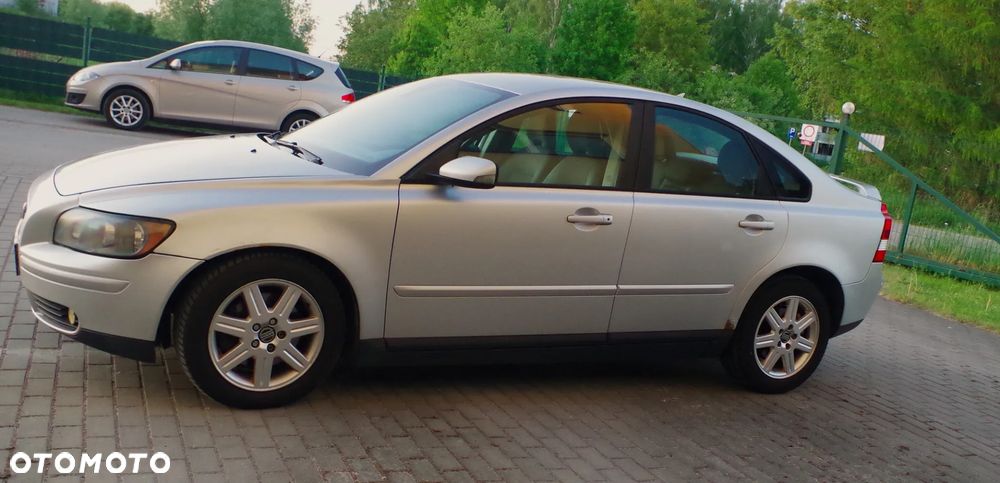 Volvo S40 2.0D Momentum - 9
