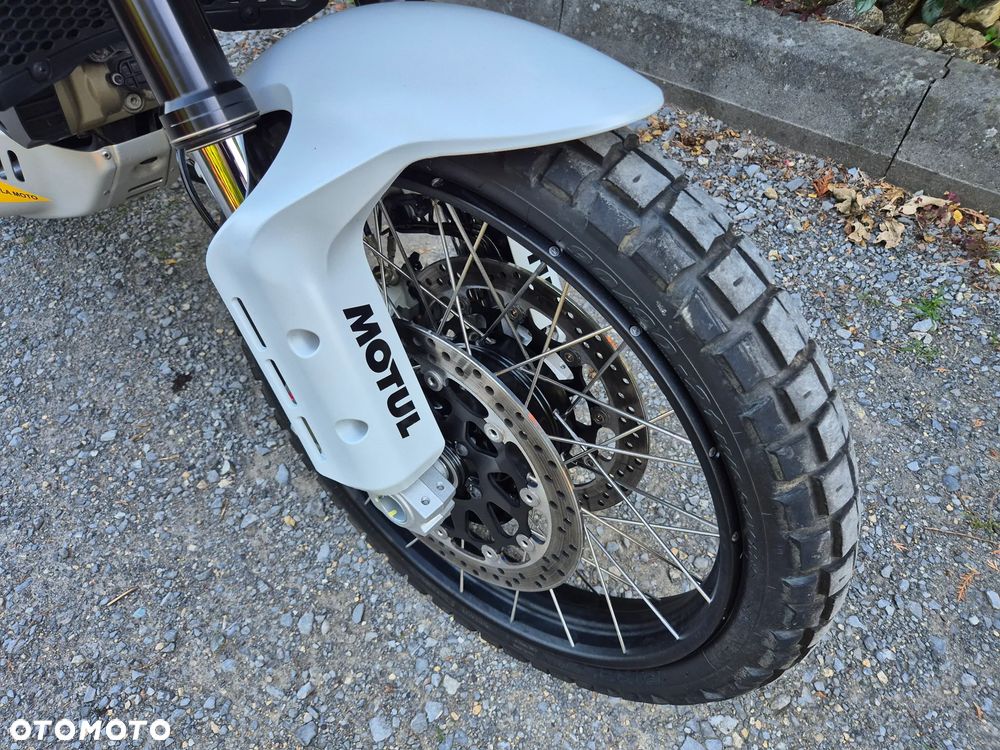 Ducati DesertX - 14