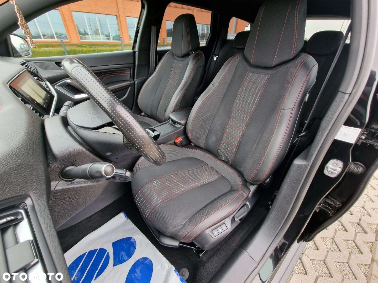 Peugeot 308 - 26