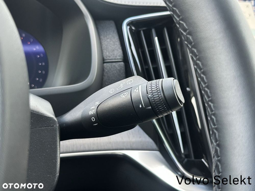 Volvo XC 90 - 22
