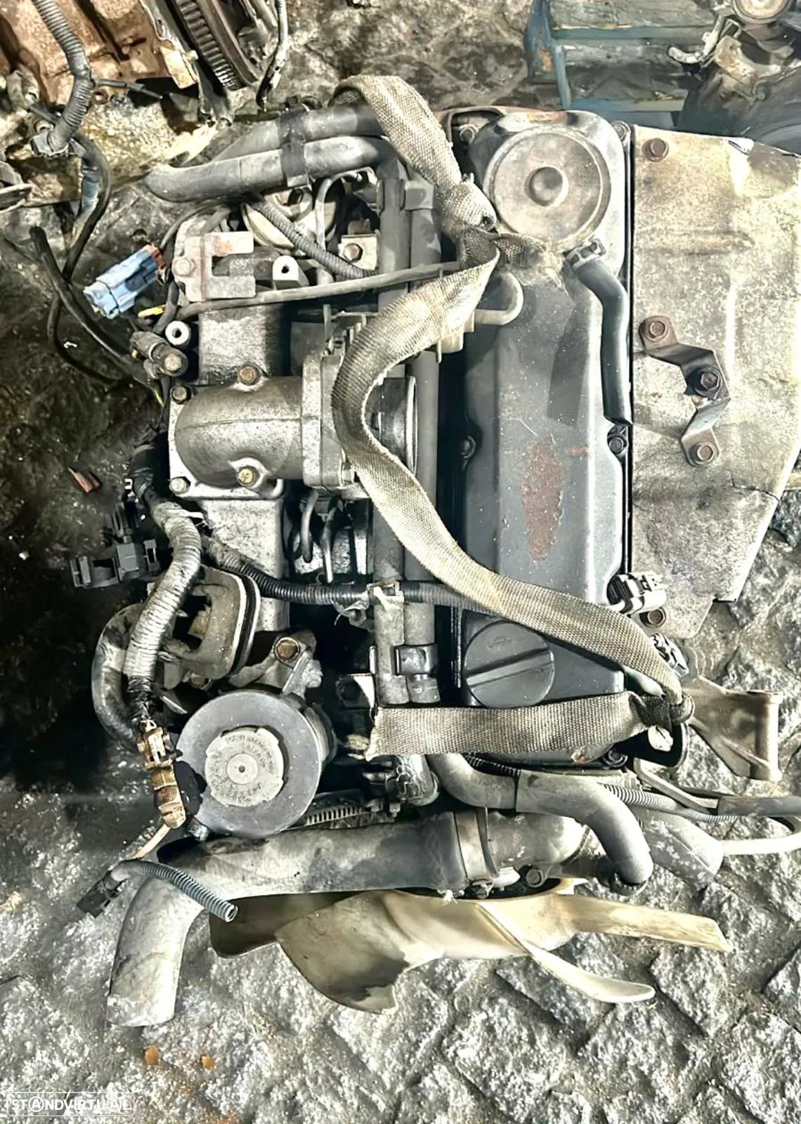 Motor Usado Nissan Navara 2500 ano 2000 - 1