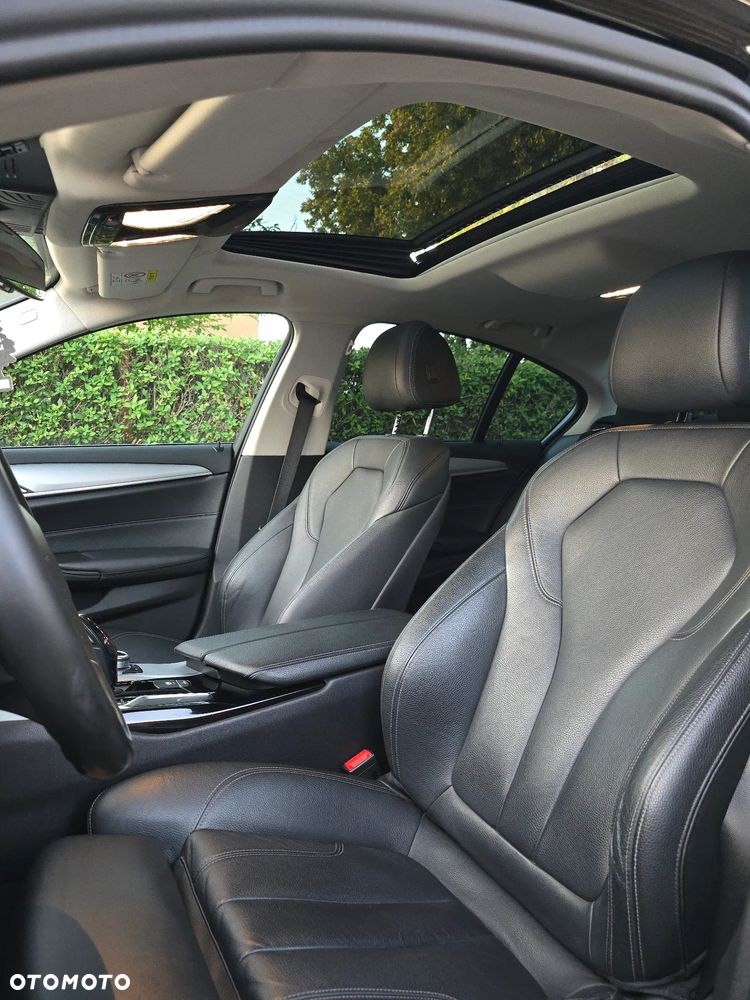 BMW Seria 5 - 25