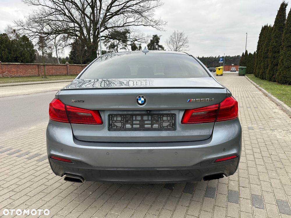 BMW Seria 5 530d xDrive Sport Line - 9