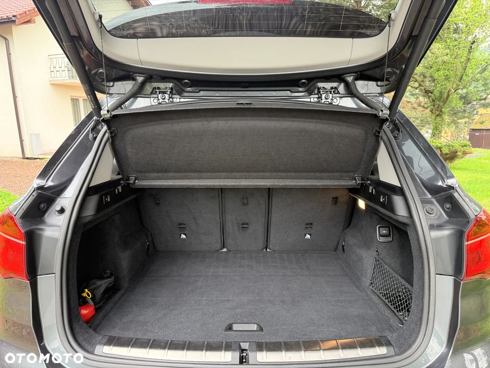 BMW X1 xDrive18d xLine - 35