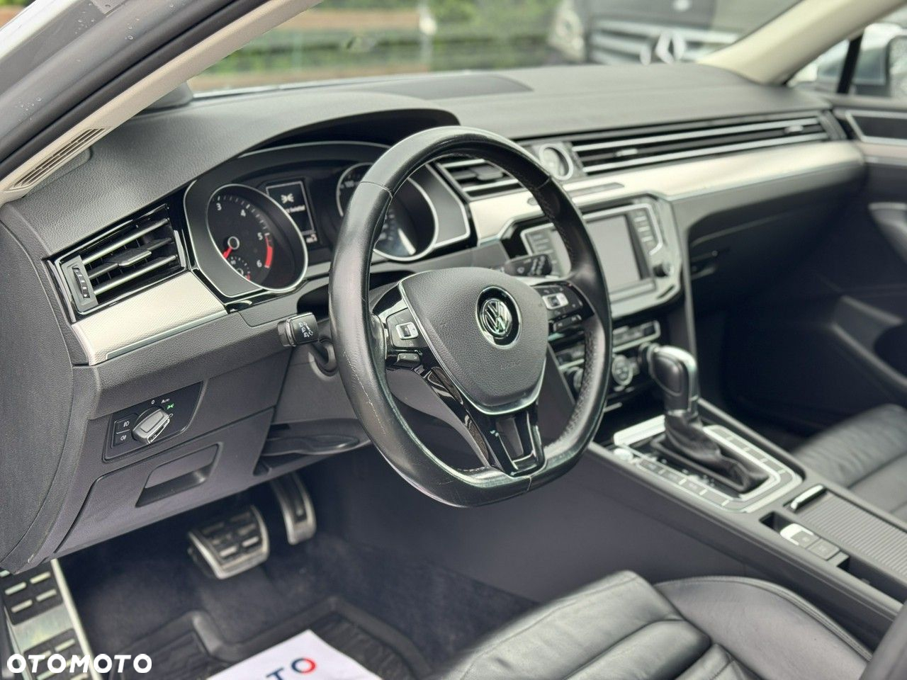 Volkswagen Passat Variant 2.0 TDI SCR DSG 4Motion Alltrack - 19