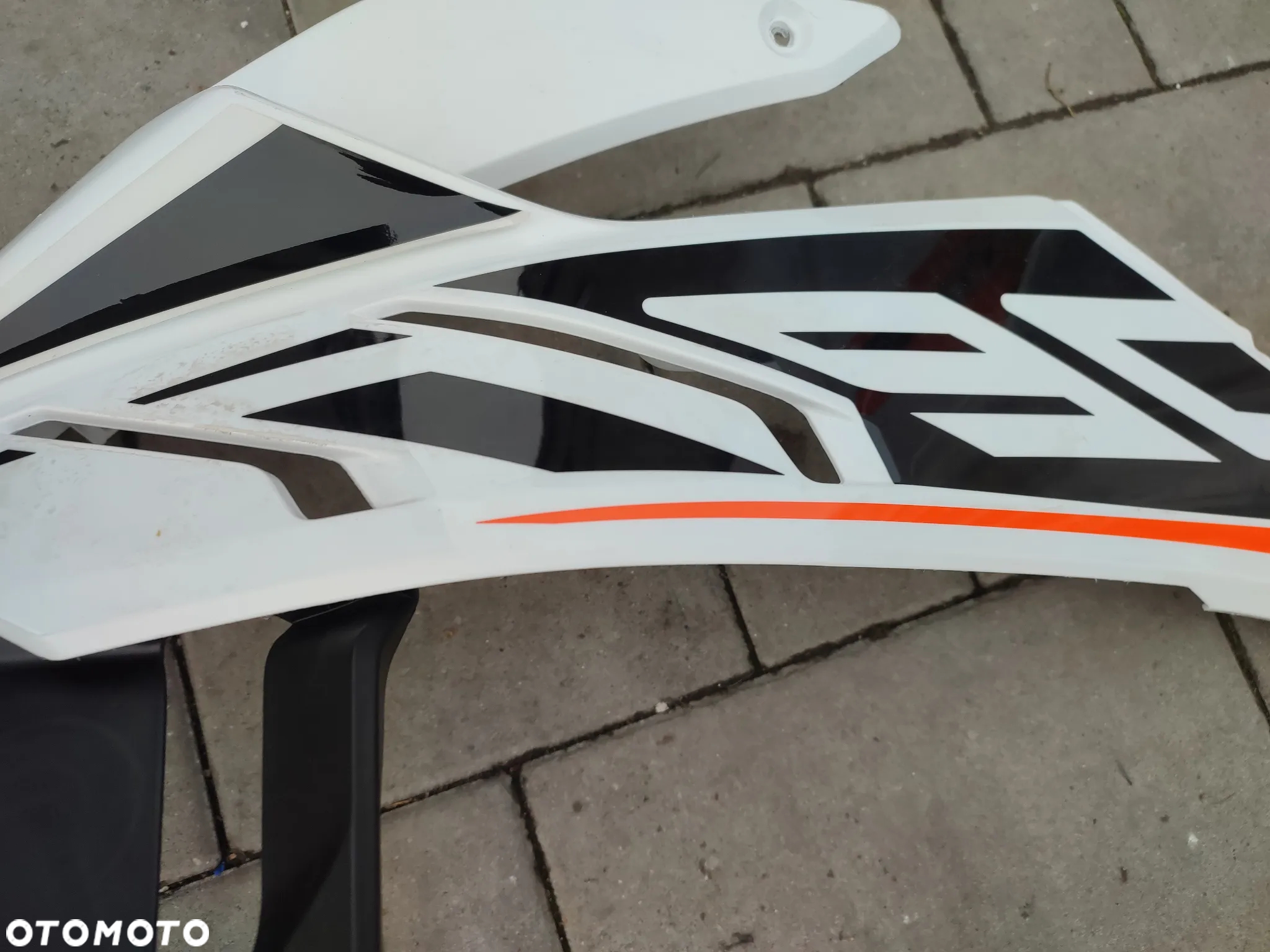 Owiewka, osłona lewa, bok, boczek lewy KTM 790 Adventure - 8