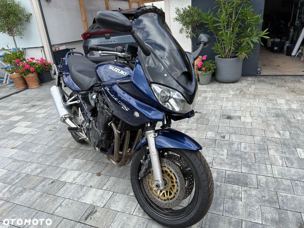 Suzuki Bandit - 2