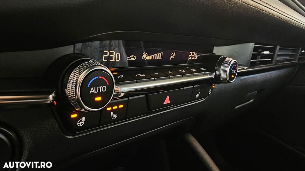 Mazda 3 e-Skyactiv X186 MHEV Center-Line - 15