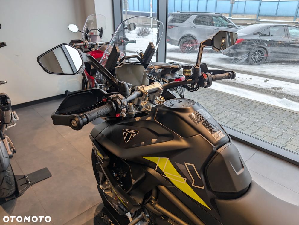 Triumph Tiger - 5