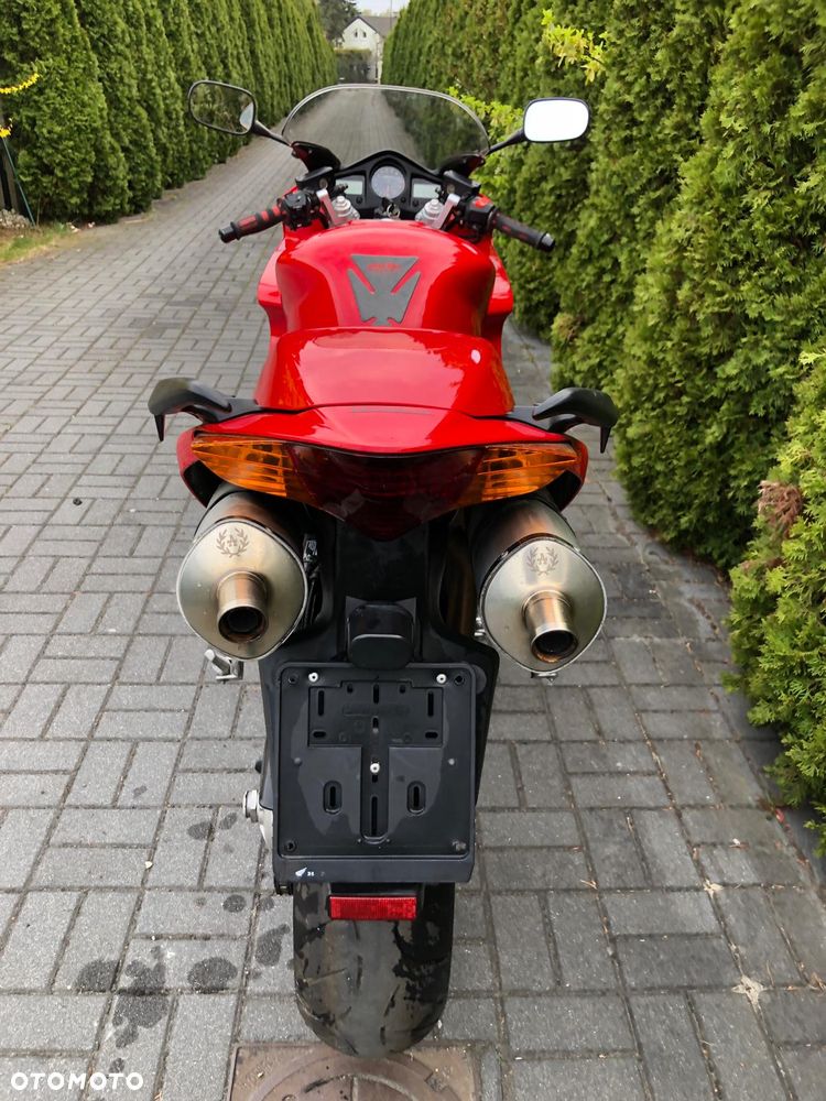 Honda VFR - 9