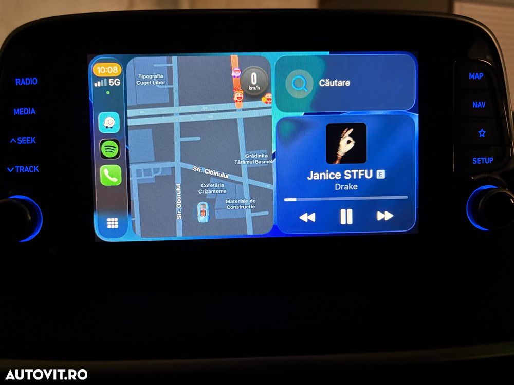 Hyundai Tucson 2.0 CRDI 4WD 8AT Luxury - 25