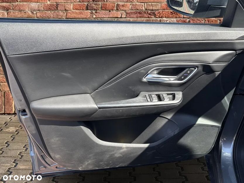 MG ZS 1.5 HEV+ Exclusive - 14