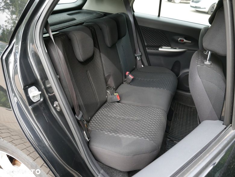 Toyota Urban Cruiser 1.33 Sol - 21