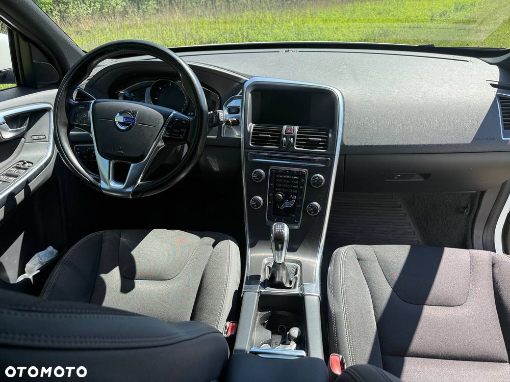 Volvo XC 60 D4 Drive-E Momentum - 7