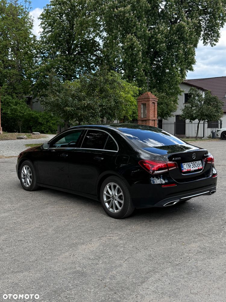 Mercedes-Benz Klasa A 220 4Matic 7G-DCT - 5