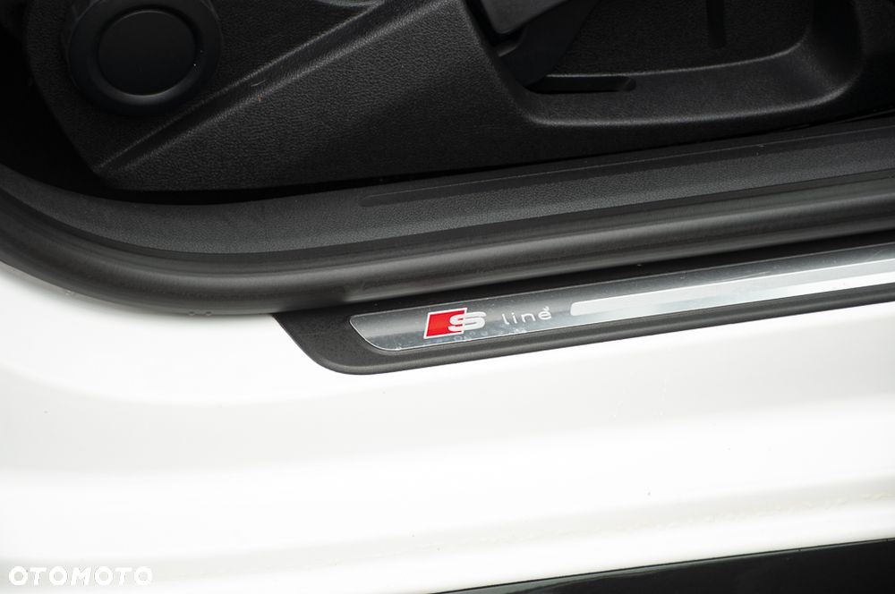 Audi A5 Coupé 2.0 TFSI Quattro - 28