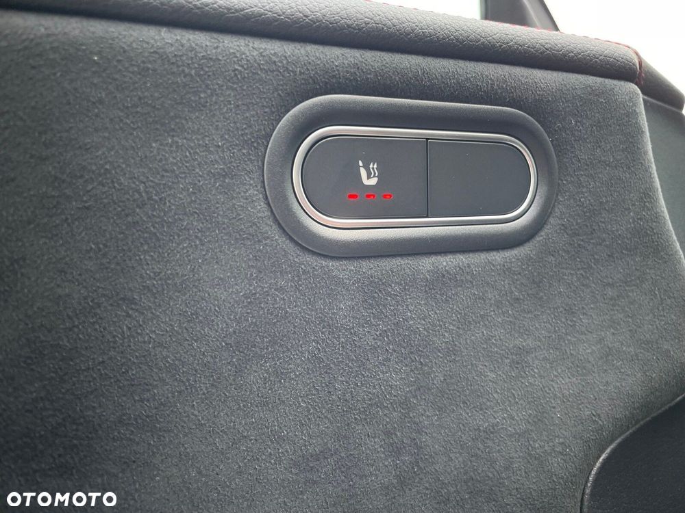 Mercedes-Benz CLA 200 d AMG Line 8G-DCT - 15