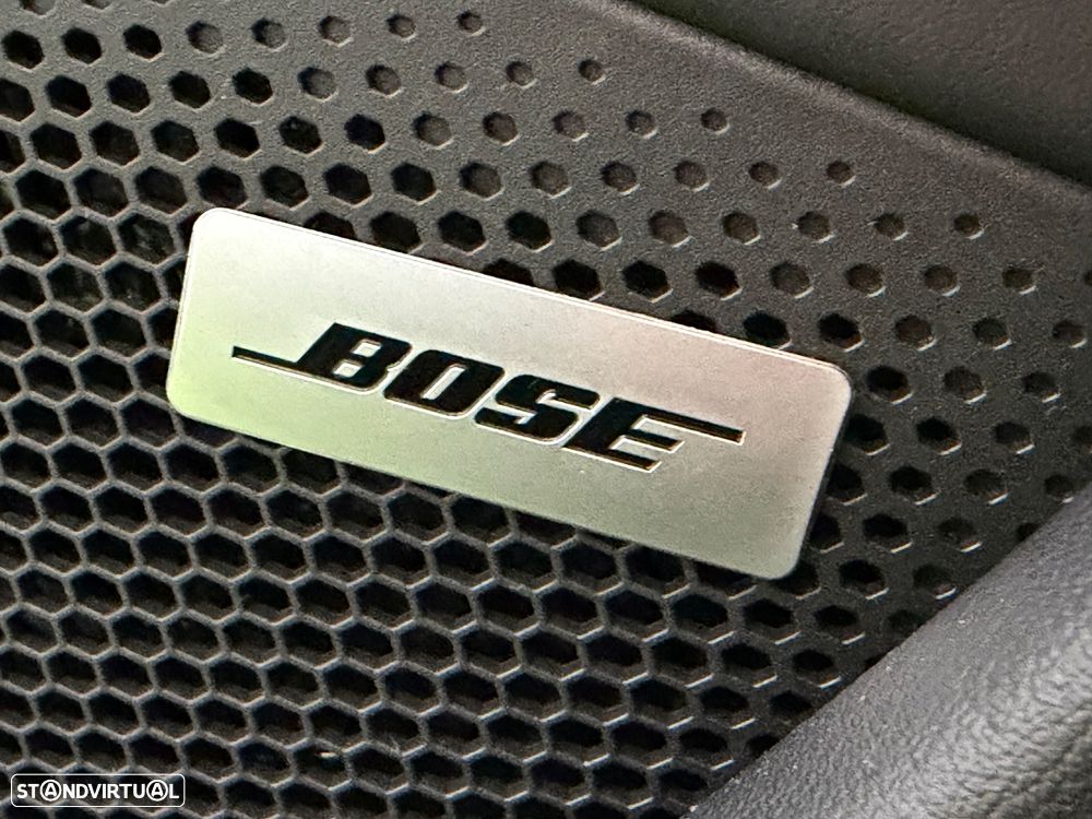 Porsche Taycan 4S Bateria Performance Plus - 19