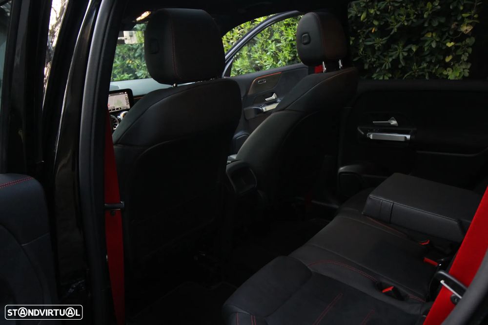 Mercedes-Benz GLB 35 AMG 4Matic Speedshift DCT 8G - 9