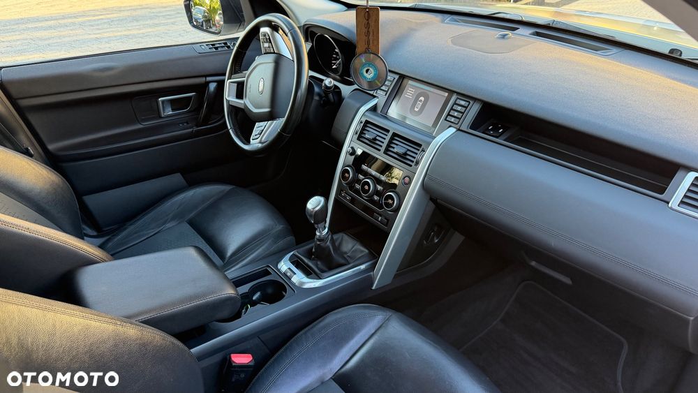 Land Rover Discovery Sport 2.0 eD4 HSE - 9