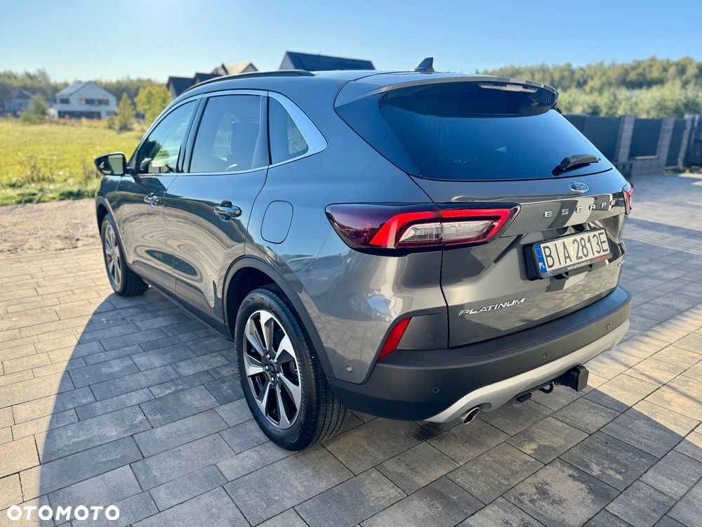 Ford Escape 2.0 EcoBoost AWD Titanium - 4