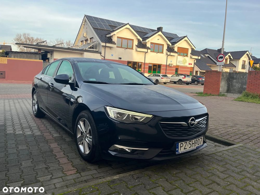 Opel Insignia 1.6 CDTI Enjoy S&S - 1
