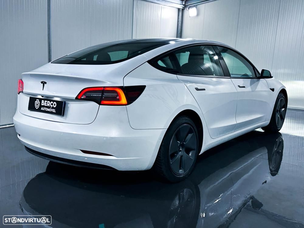 Tesla Model 3 2021 photo 4