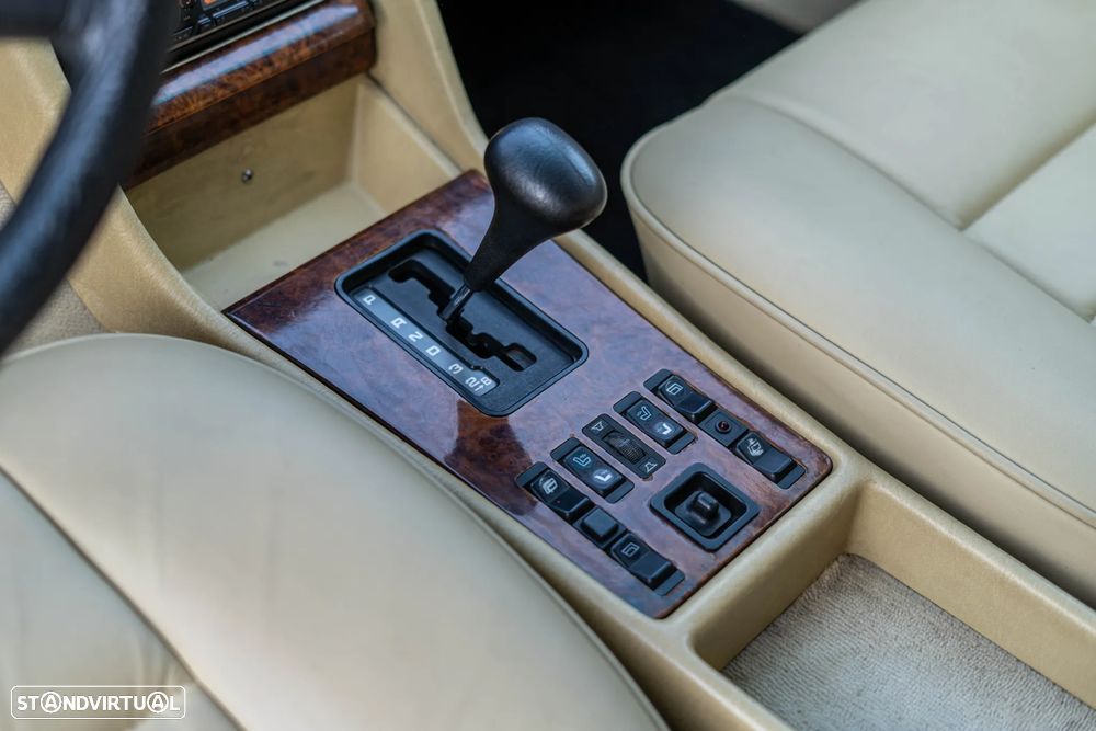 Mercedes-Benz W126 (1979-1992) 500 SEC - 21