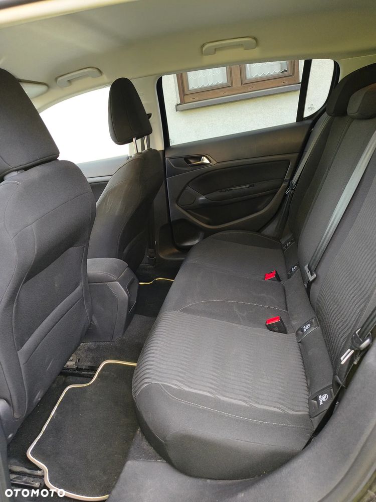 Peugeot 308 1.6 THP Active - 7