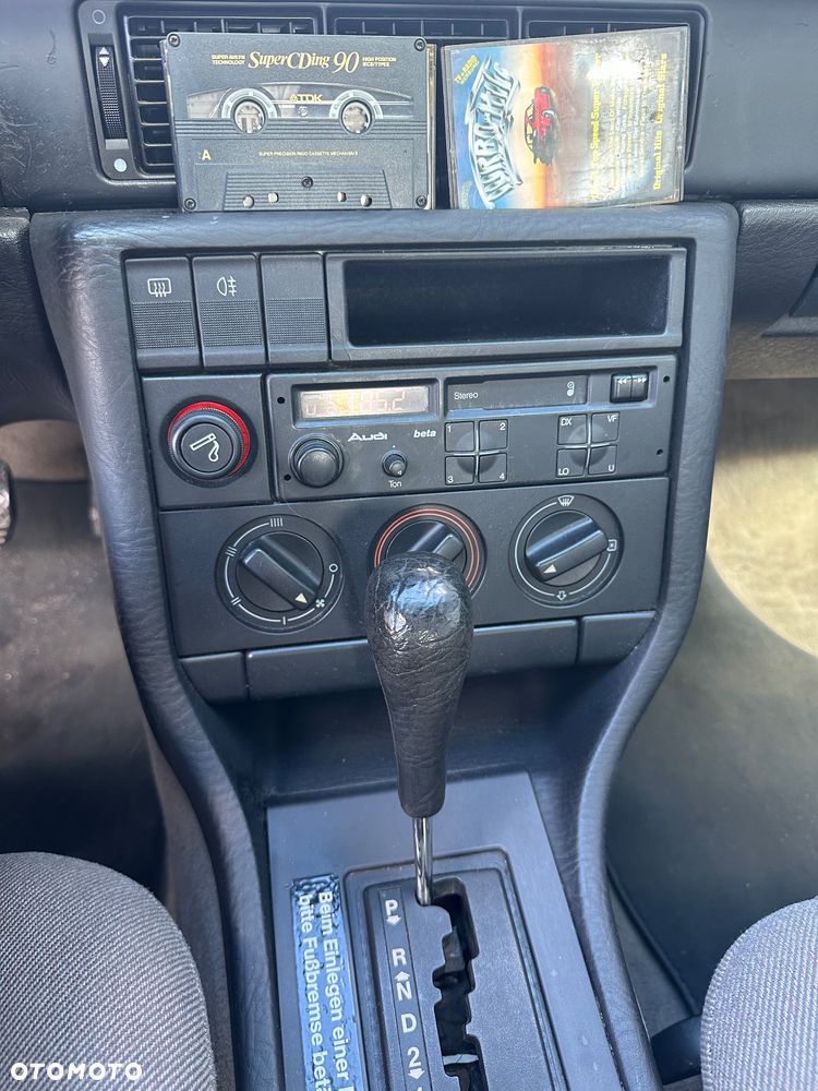 Audi 100 1.8 S - 12
