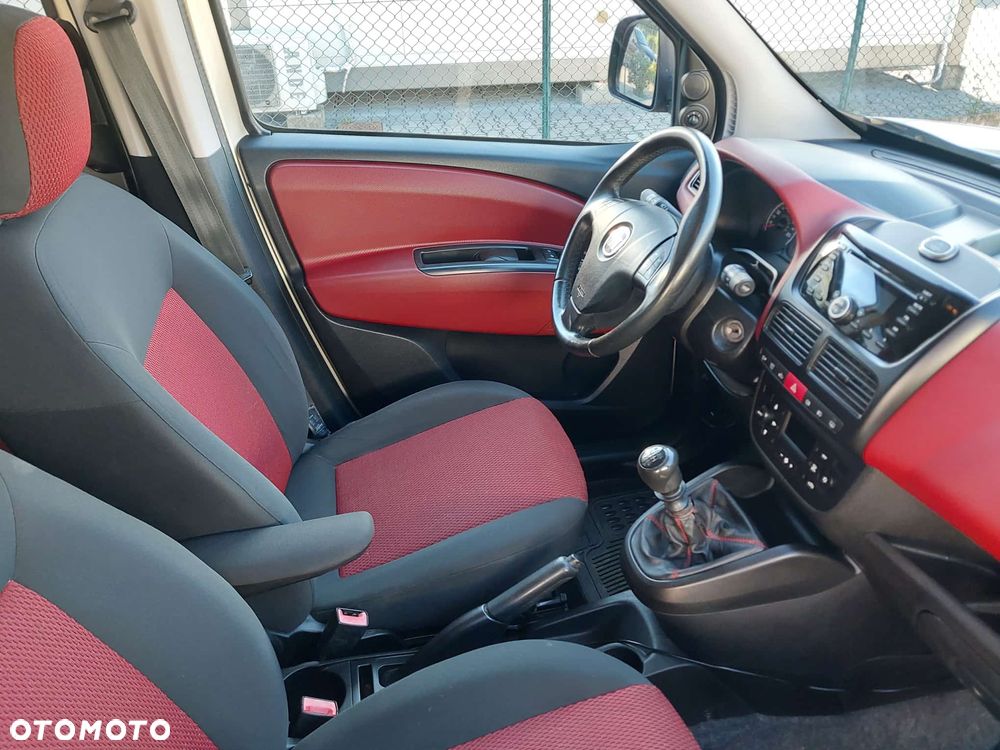Fiat Doblo 1.4 T-Jet 16V Easy - 15