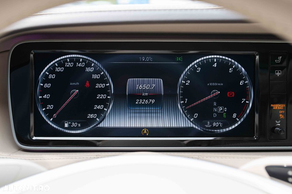 Mercedes-Benz S 500 4MATIC Aut - 15