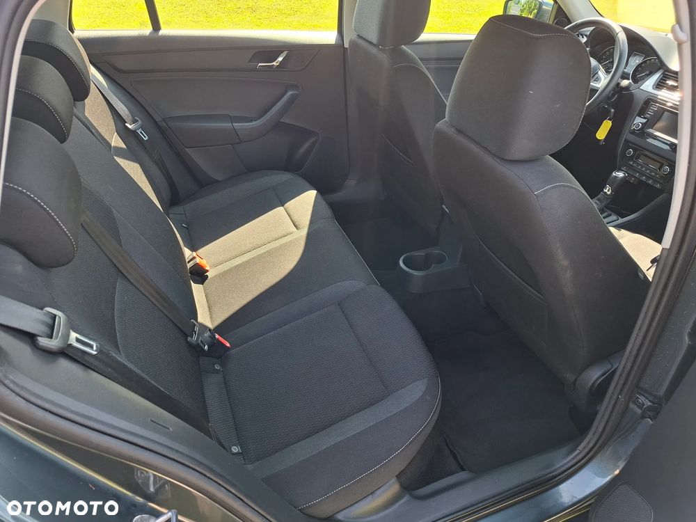 Skoda RAPID 1.4 TDI DSG Clever - 18