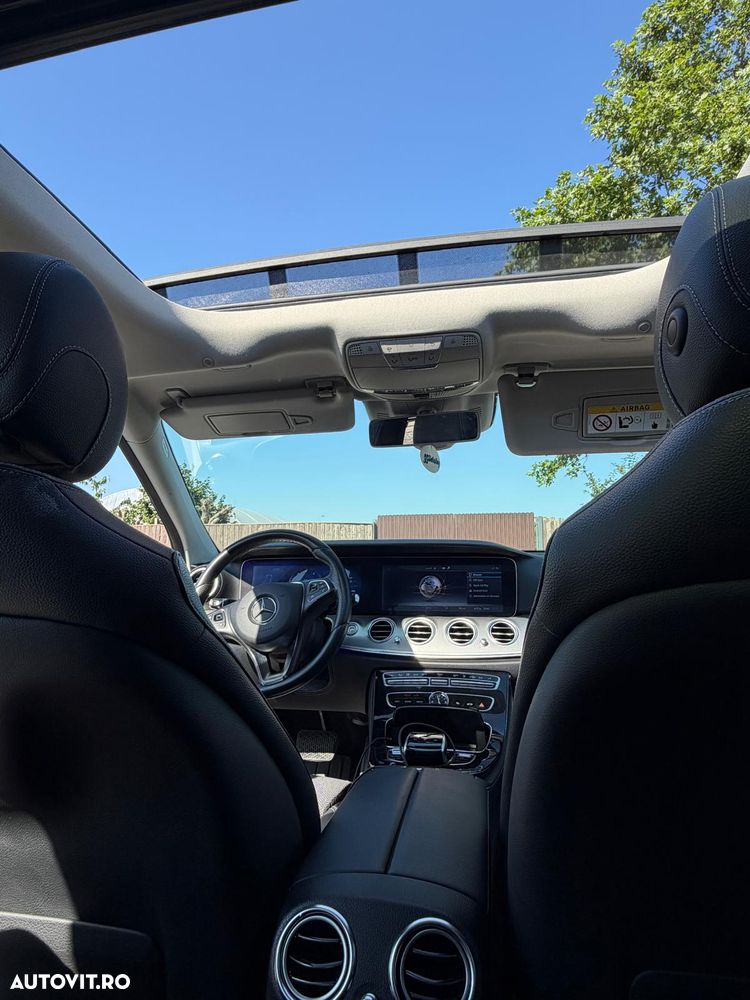 Mercedes-Benz E 220 d 9G-TRONIC - 12