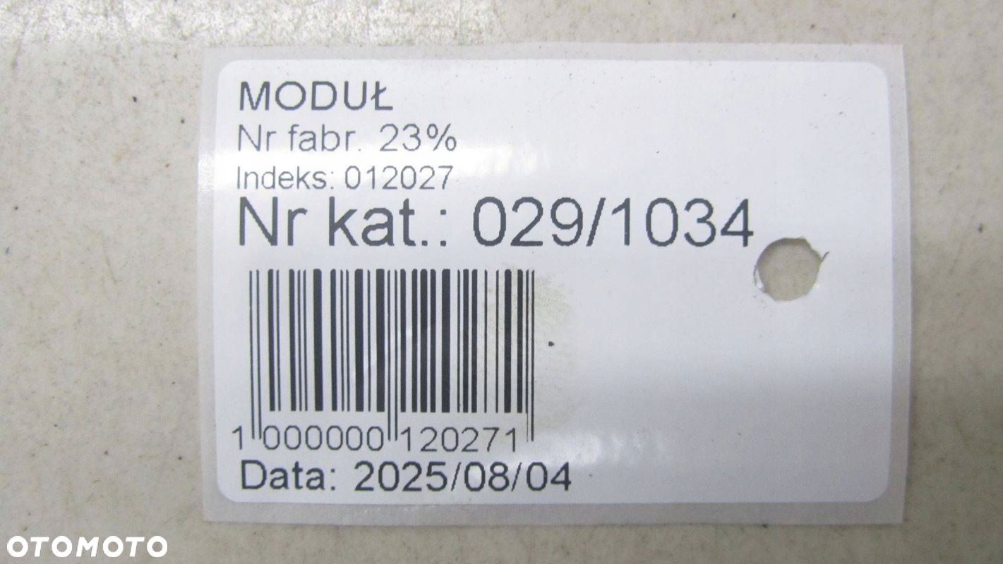 TRAFIC VIVARO II 2.0D MODUŁ UCH-N2 8200530975 06-14 - 4
