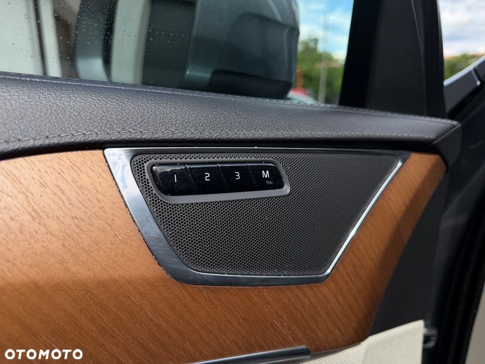 Volvo XC 90 D5 AWD Inscription 7os - 26