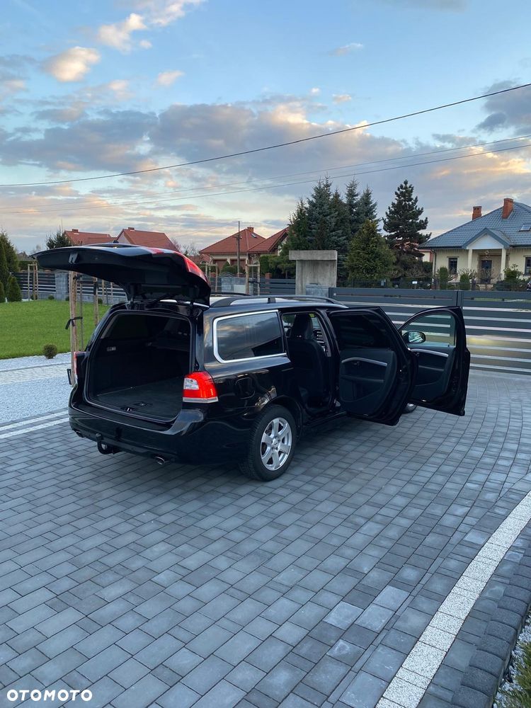 Volvo V70 - 8