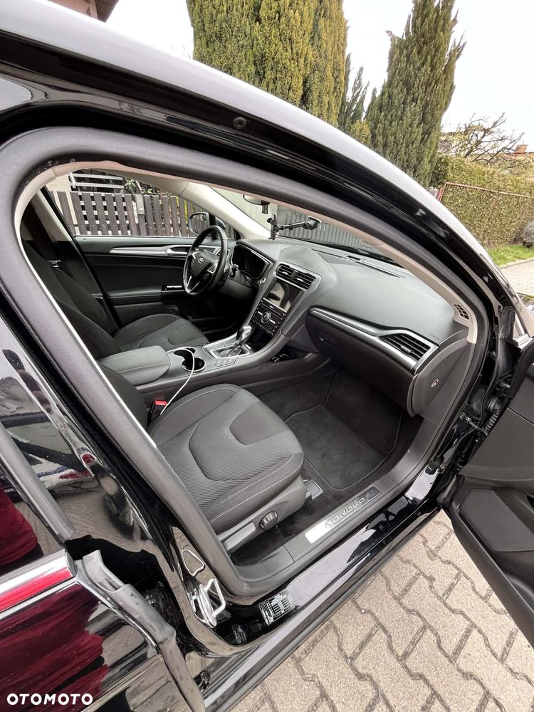 Ford Mondeo 2.0 TDCi Titanium PowerShift - 12