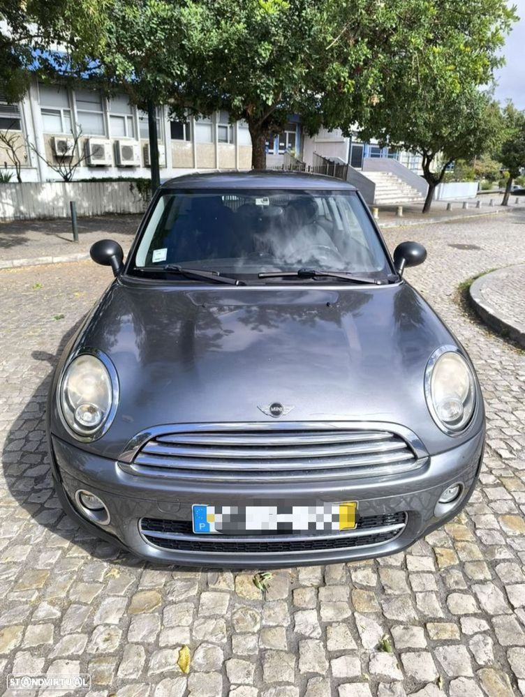 MINI 3 Portas One D - 1